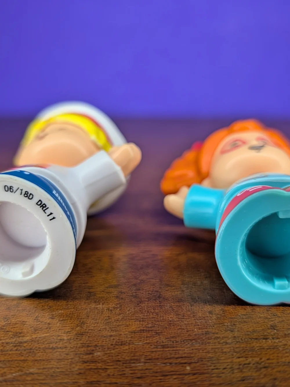 Fisher Price Little People Pastry Chef Tia & Sofia  2pcs